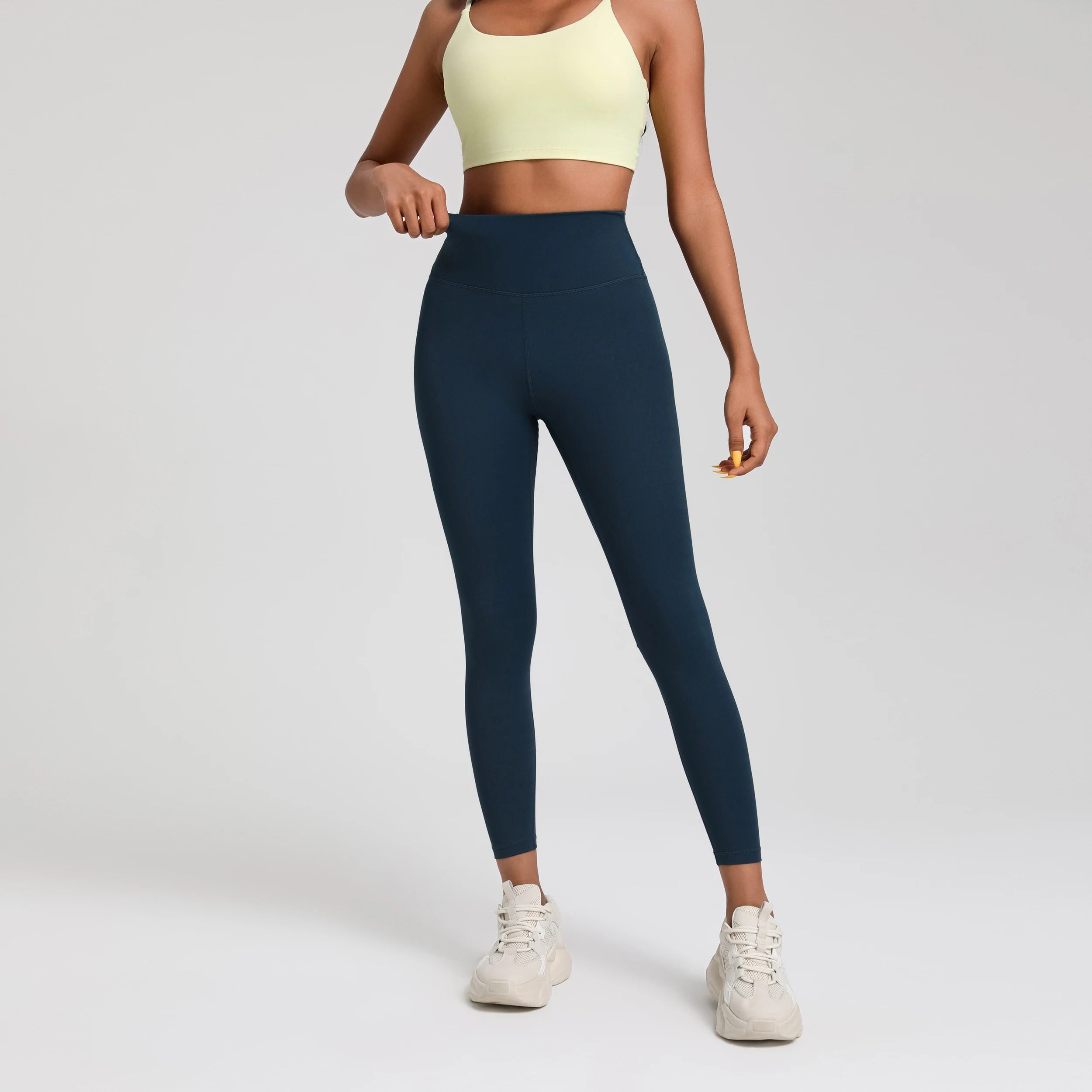Solid Color Classic 2.0 Comprehensive Training Jog 25"Soft High Waist Gym Yoga Legging Plus Size Women Gym Sports Pant Athletic